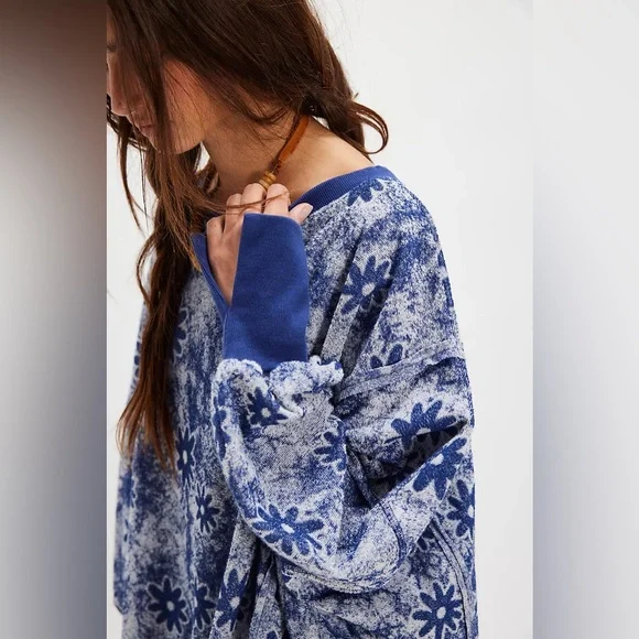 NWT Free People Steal My Sunshine Pullover In Navy Combo - Picture 2 of 8